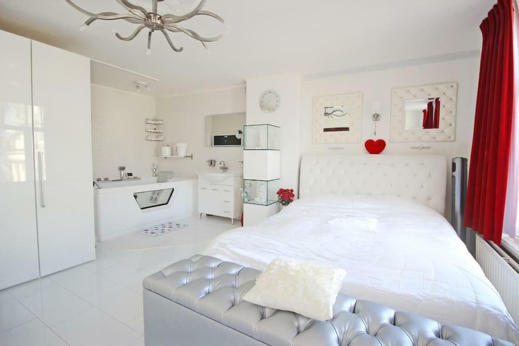 Apartamento White Luxury Penthouse In Centre *