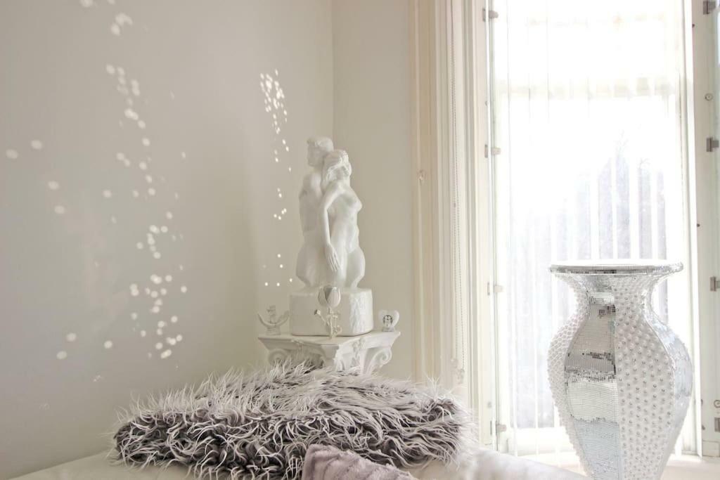 Apartamento White Luxury Penthouse In Centre
